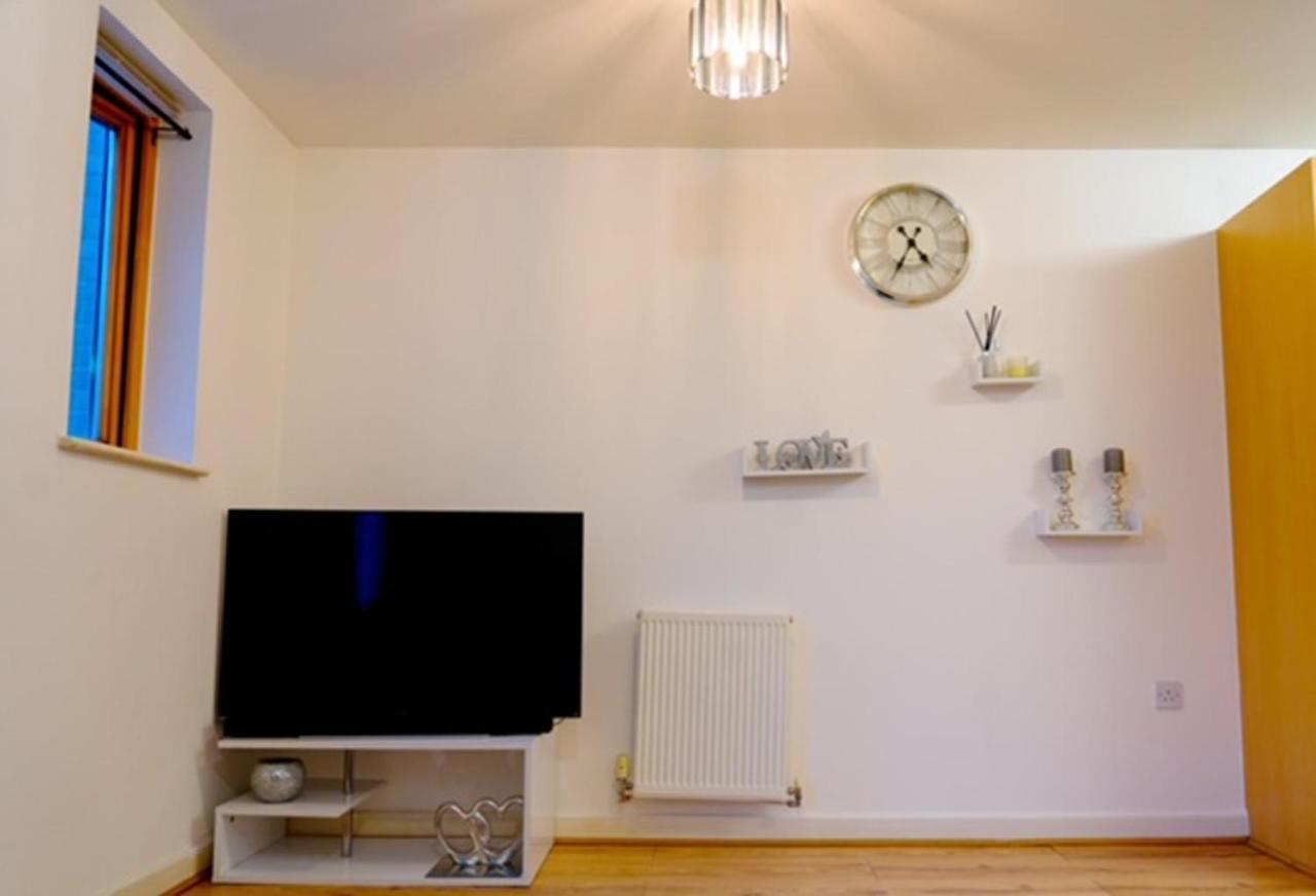 Ferienwohnung 1 Bed - Sleeps 2 - 7 Min Walk To Hackney Station London Exterior foto