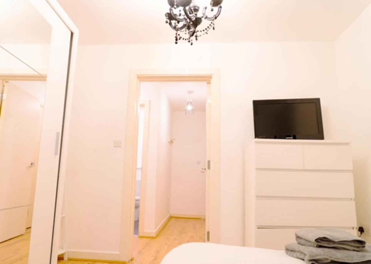 Ferienwohnung 1 Bed - Sleeps 2 - 7 Min Walk To Hackney Station London Exterior foto